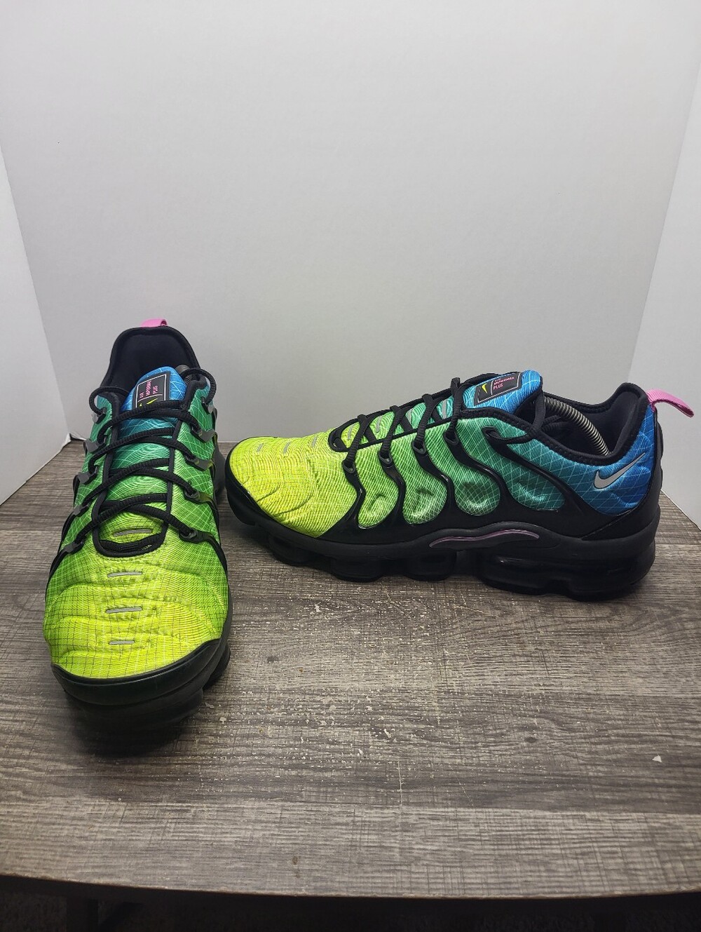 Nike Air VaporMax Plus Running Shoes Size Men's 12 Aurora Green-RARE